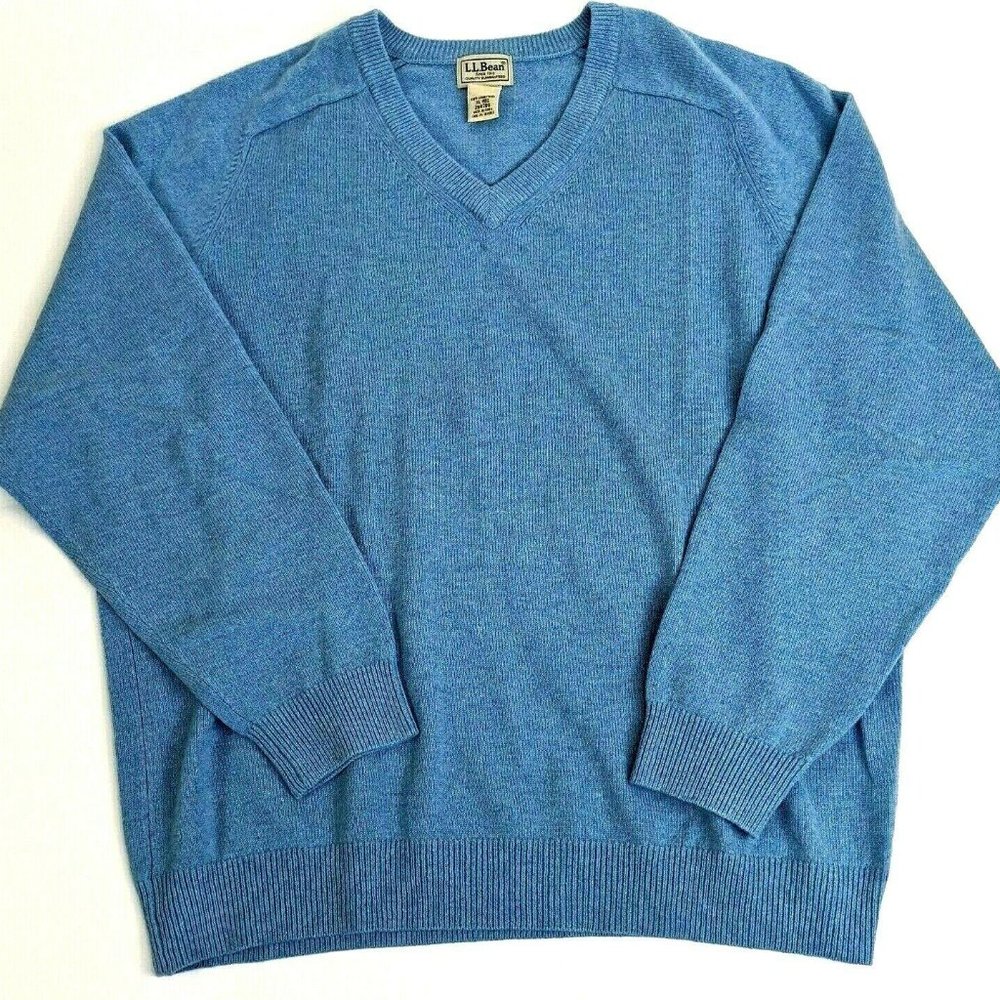 L.L Bean 100% Lambs Wool V-neck Blue Sweater